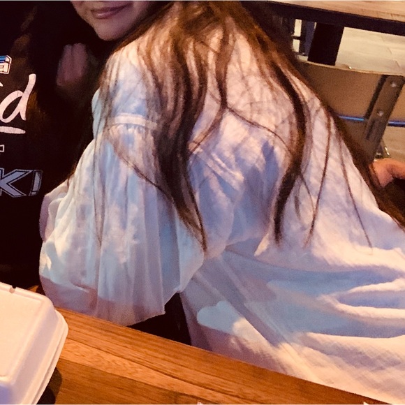 Zara Balloon Sleeve Button Down - Picture 1 of 4